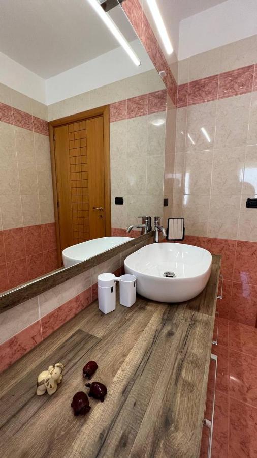 La Dimora Chiara Villa โมโนโปลี ภายนอก รูปภาพ